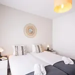 Sol E Mar T3 - By Smarthomes شقة