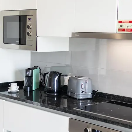 Apartment Sol E Mar T3 - By Smarthomes *